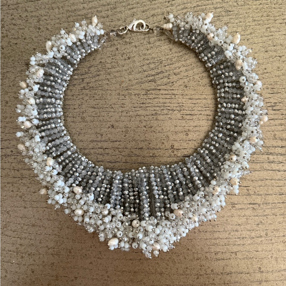 Crystal collar necklace